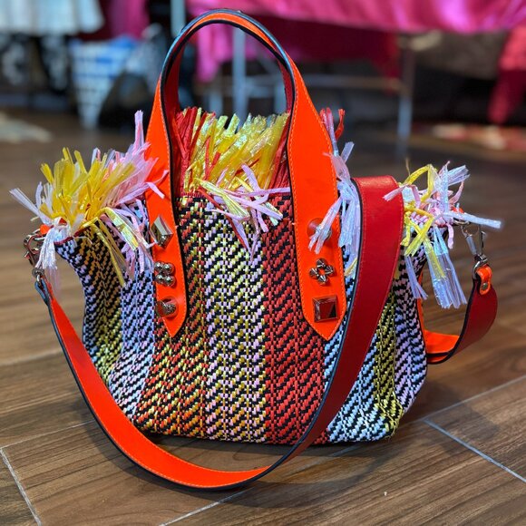 Christian Louboutin Raffia Frangibus Small - Picture 1 of 4